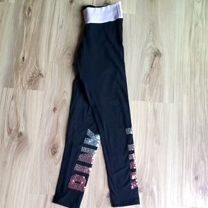 PINK Victoria Secret yoga leggings. Black. Size S.